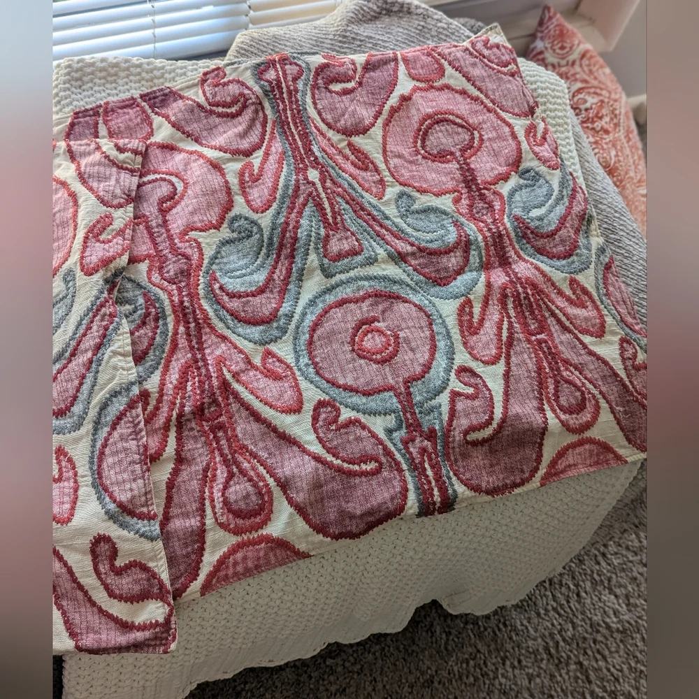 (2) Pottery Barn "KENMARE" Ikat Embroidered Pillow Covers 24" Red/Gray - Picture 3 of 9